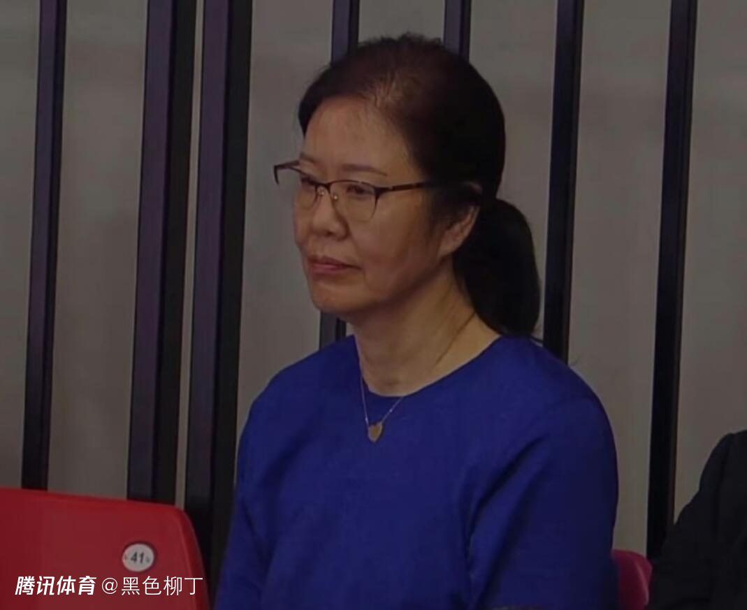 搬家公司性感女郎